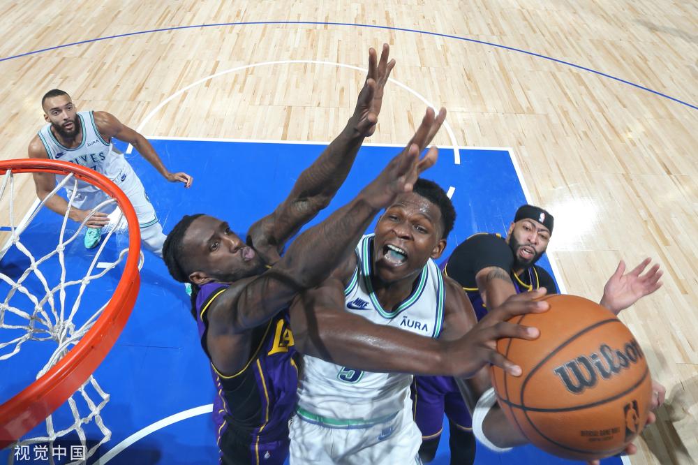 在现代足球 在现代足球